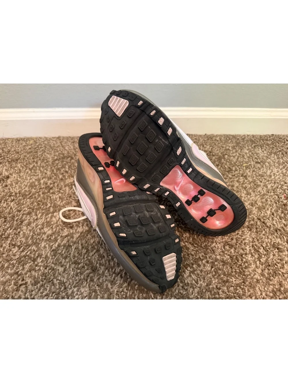 Nike Air Max 360 ll Sneaker Women’s 8